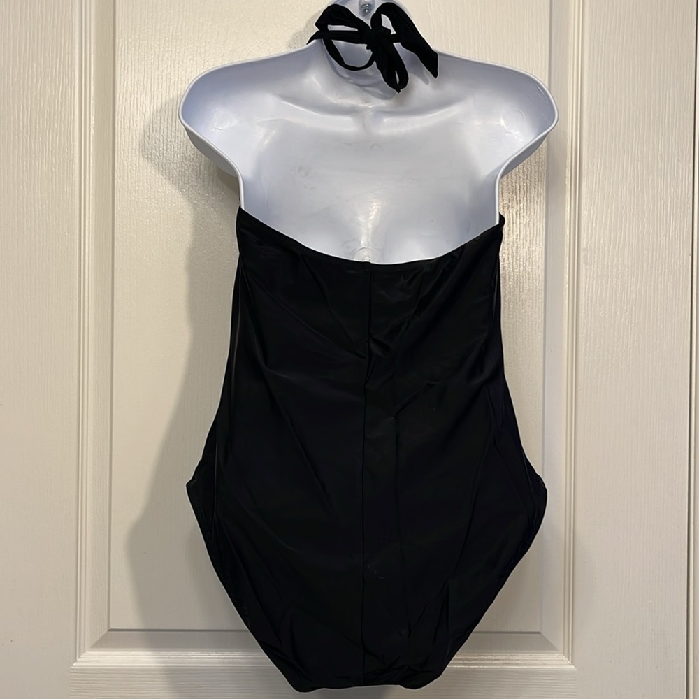 La Blanca Black/White Floral Halter Ruched Shirred Swimwear Size 12 EUC #7558 - Picture 7 of 11